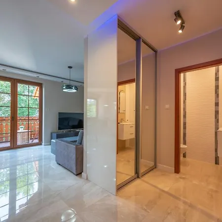 Trevilles - Kafka Apartman *